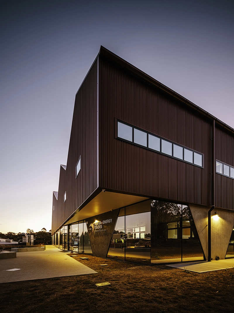 Tas TAFE WET Centre Foreground Architecture-105